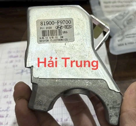 Khóa cổ vô lăng, khóa cột lái Hyundai Hyundai Accent Tháo Xe 81900F9700