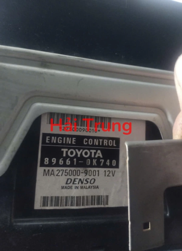 Hộp điều khiển động cơ ECU Toyota Innova Tháo Xe 896610K740