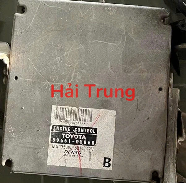 896610K680 Hộp điều khiển động cơ Hộp đen Ecu Toyota Innova Tháo Xe