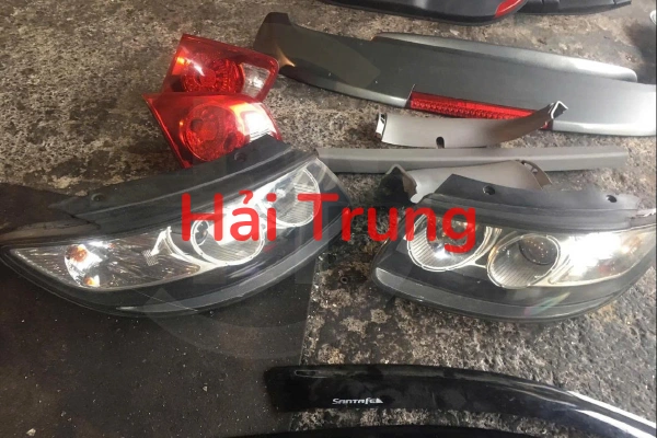 Đèn pha, đèn hậu Hyundai Santafe 2009 2010 Tháo Xe