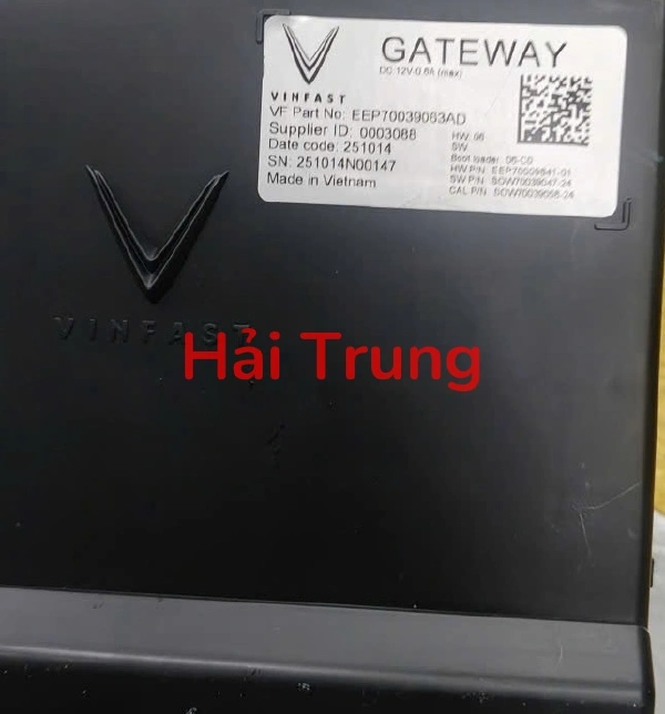Hộp điều khiển ghế Vinfast VF6 Tháo Xe EEP70039063AD