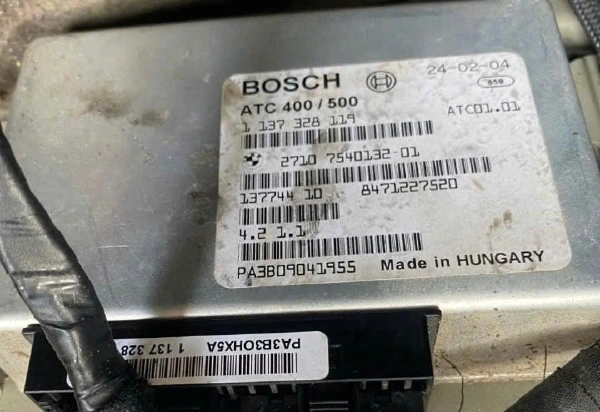 Hộp điều khiển số BMW X5 Tháo Xe