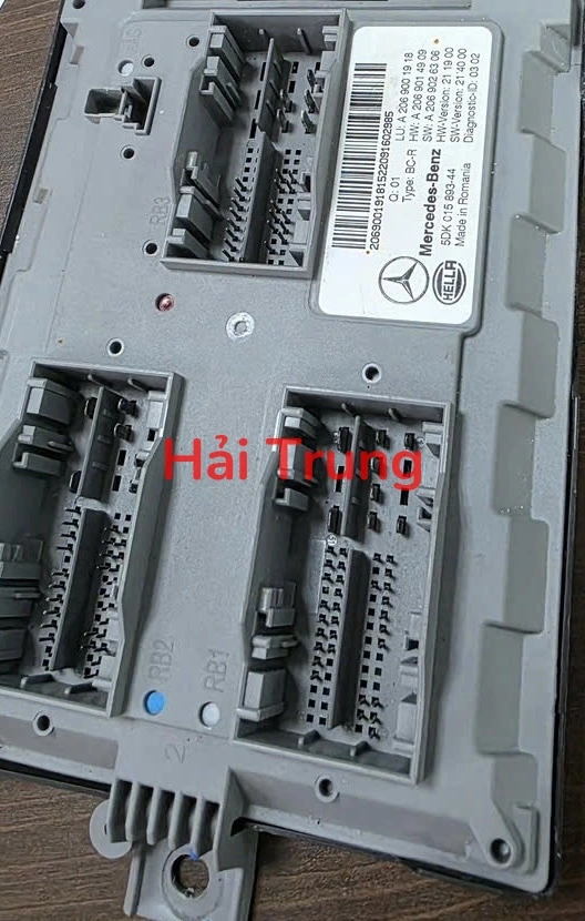 Hộp điều khiển thân xe Mercedes Benz C300 2023 Tháo Xe A2069001918