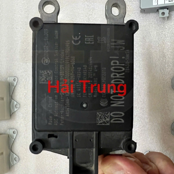 Hộp cảm biến hành trình Nissan Tháo Xe 28438-5HK5A