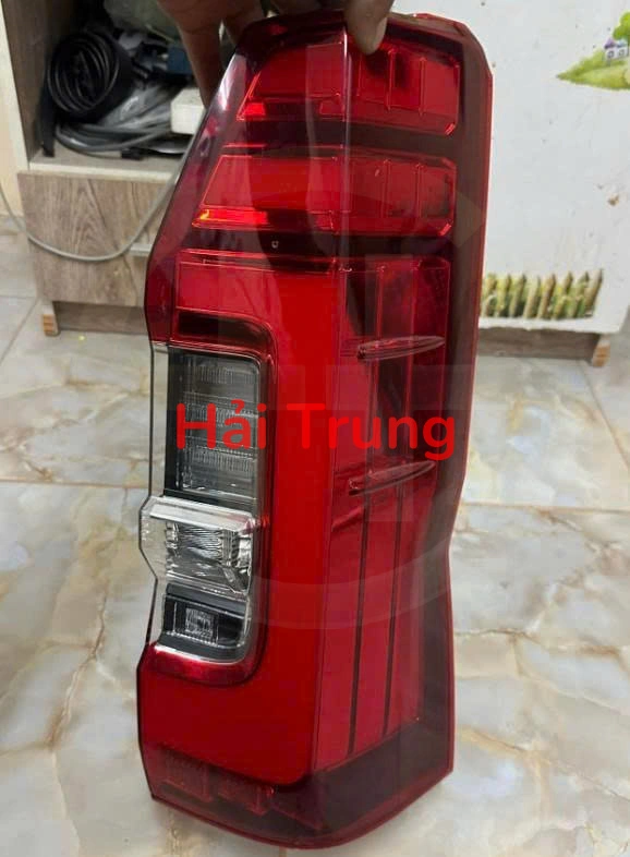 Đèn hậu Toyota Hiace 2020 2021 2022 Tháo Xe