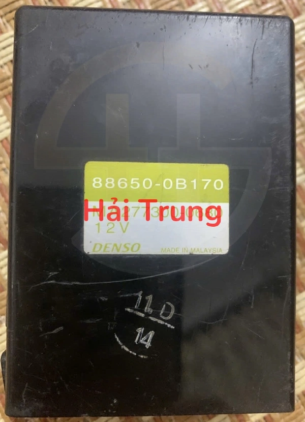 Hộp điều khiển điều hòa Toyota Zace Tháo Xe 88650-0B170 886500B170