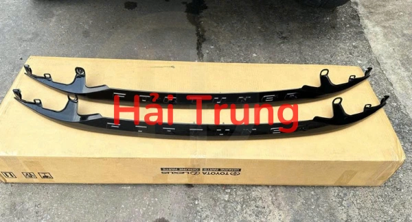 Nẹp cốp Toyota Fortuner 2021-2025 Tháo Xe