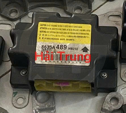 8635A489 Hộp điều khiển túi khí Mitsubishi Triton 2021 Tháo Xe
