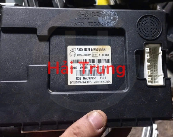 954001W365 Tháo Xe Hộp bcm Kia Rio Tháo Xe