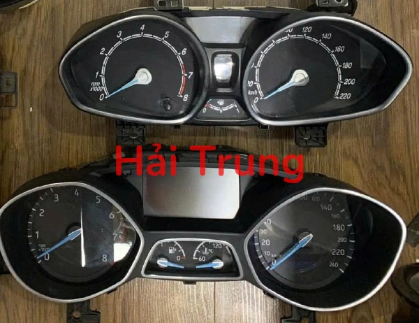 Đồng hồ táp lô Ford Ecosport Tháo Xe