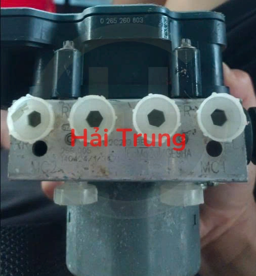 Cụm ABS Ford Ranger 2012-2018 Tháo Xe AB31-2C219-BE