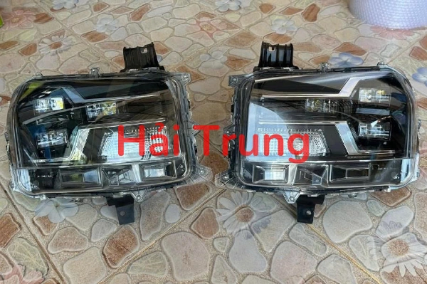 Cặp đèn pha Mitsubishi Triton 2024 2025 Tháo Xe Zin