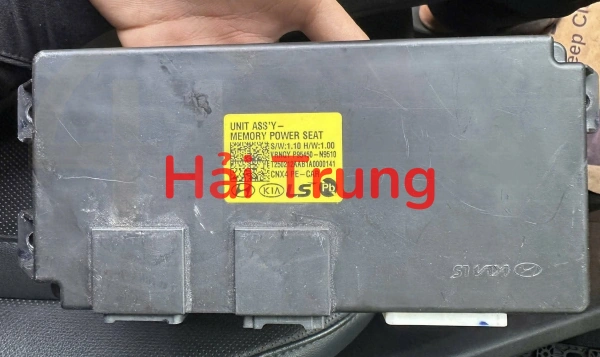 Hộp điều khiển ghế Hyundai Tucson 2025 2026 Tháo Xe 95450N9510