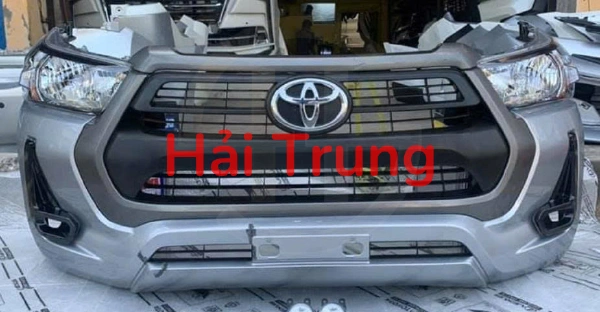 Cản trước liền cụm ca lăng, lưới gió đèn pha Toyota Hilux 2020-2023 Tháo Xe