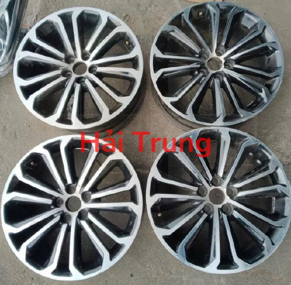 Lazang Mâm đúc Toyota Altis 2017 17 inch