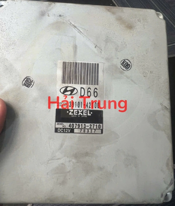 Hộp điều khiển động cơ ECU Hyundai Starex Tháo Xe 39101-42100