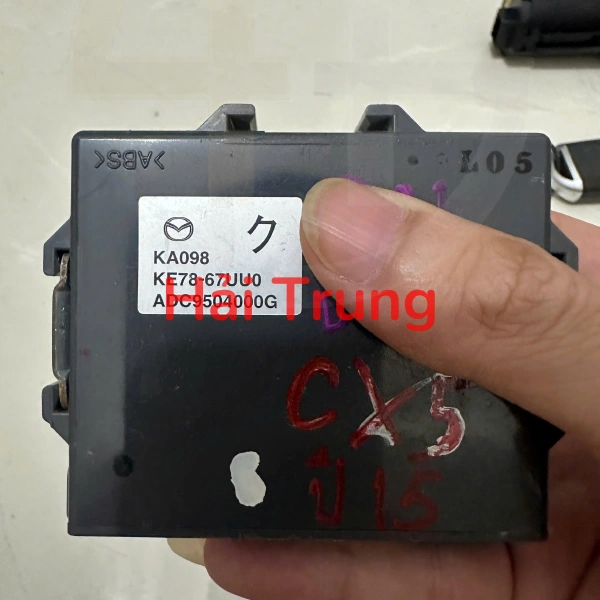 KE7867UU0 Hộp mô đun điều khiển cảm biến đỗ xe Mazda CX5 Tháo Xe