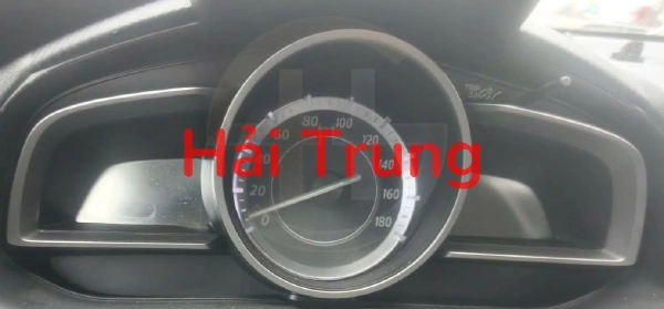 Đồng hồ tâp lô Mazda 2 2024 Tháo Xe