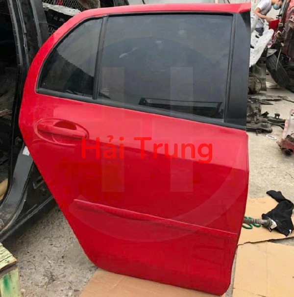 Cánh cửa trước sau Toyota Yaris Tháo Xe
