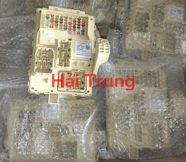 Hộp cầu trì Kia Seltos 2020-2026 Tháo Xe