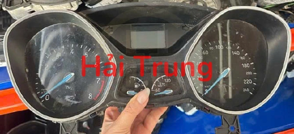 Đồng hồ táp lô Ford Fiesta Tháo Xe