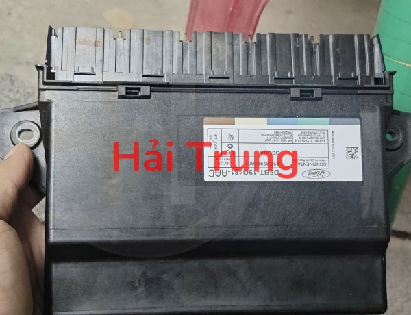 Hộp chìa khóa Smart Key Ford Fiesta Tháo Xe D6BT-19G481-AAC
