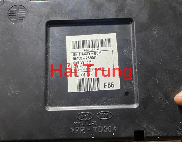Hộp BCM Hyundai Tucson 2013-2014 Tháo Xe 954002SBM1
