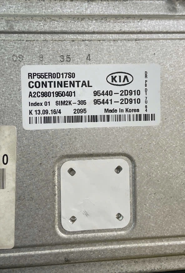 Hộp điều khiển động cơ Hộp đen Ecu Kia Carens Rondo Tháo Xe 954402D910