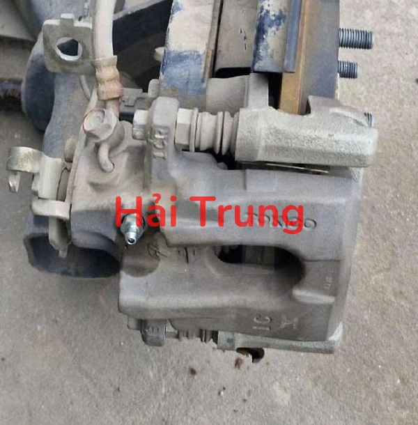 Cụm gông phanh sau Toyota Altis 2008-2020 Tháo Xe