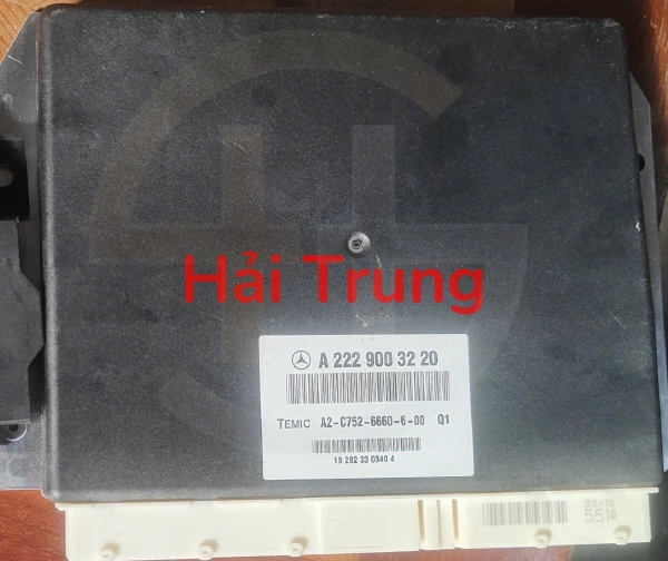 Hộp điều khiển nâng gầm xe Mercedes C300 2019 Tháo Xe A2229003220