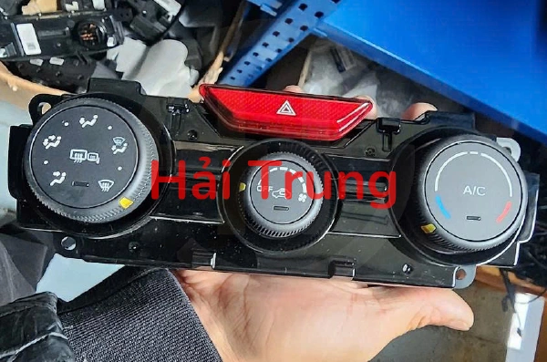 Bảng điều khiển công tắc điều hòa AC Subaru Impreza đời 2017-2019 Tháo Xe
