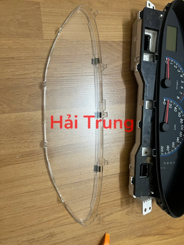 Mặt mica đồng hồ táp lô Toyota Vios 2008-2012 Tháo Xe