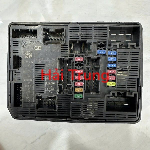 Hộp cầu trì Nissan Almera