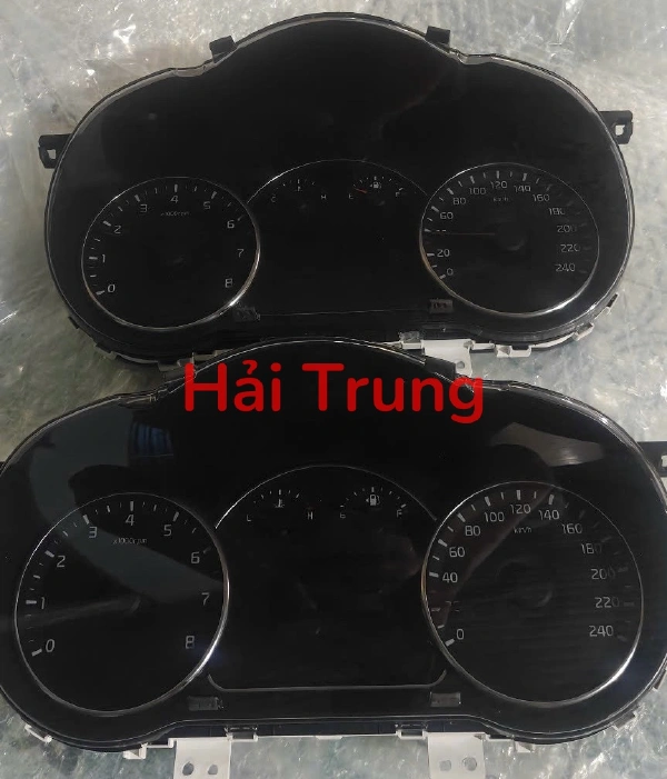 Cụm đồng hồ táp lô Kia Carens Tháo Xe