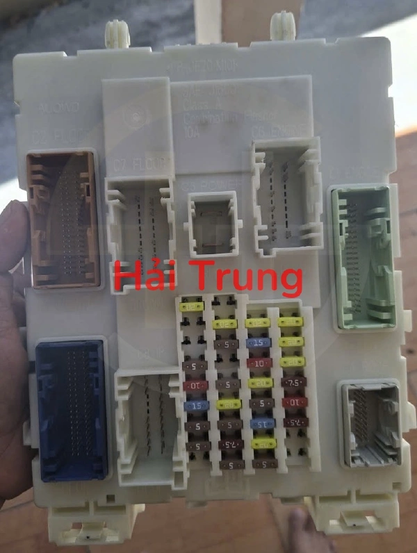 Hộp cầu trì thân xe BCM Ford Ranger, Everest, Mazda BT50 Tháo Xe DB39-14A073-BE