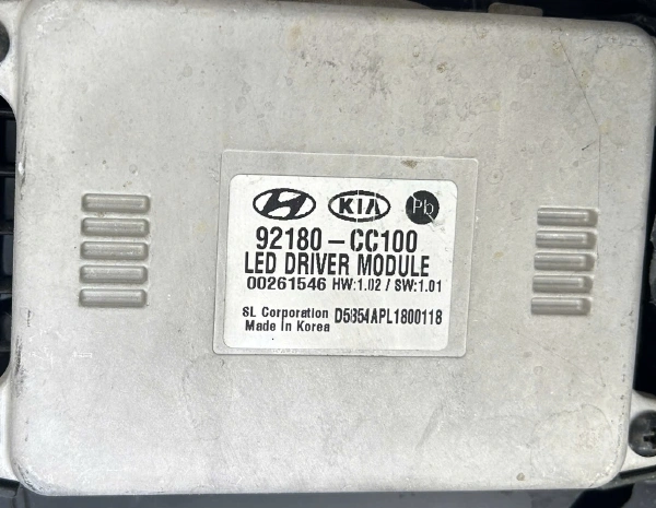 Hộp ba lát đèn pha Kia Sonet 92180-CC100