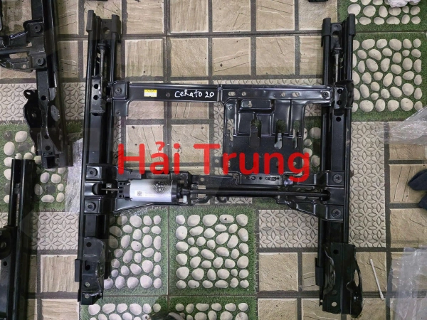 Ray trượt ghế Kia Cerato 2020 Tháo Xe