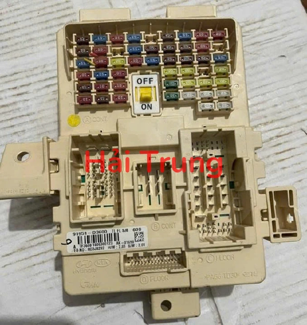 91951D3600 Hộp cầu trì trong xe Hyundai Tucson 2019-2021 Tháo Xe