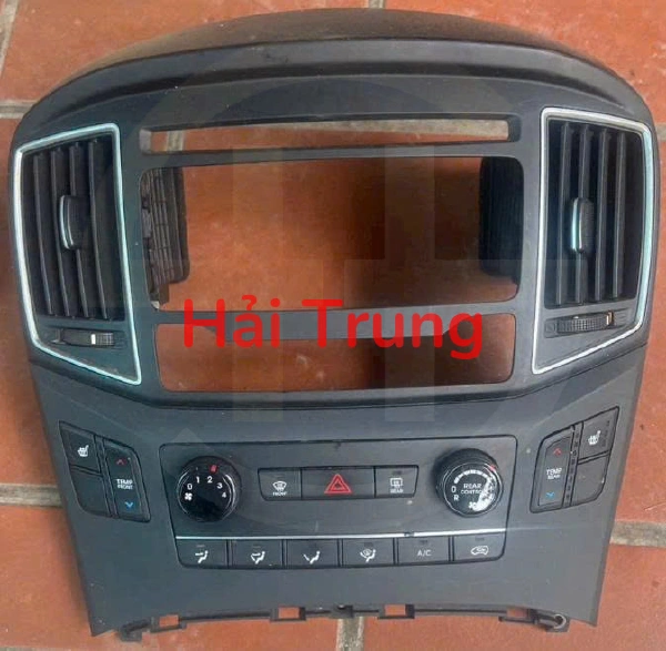 Mặt dưỡng điều hòa Hyundai Starex Tháo Xe