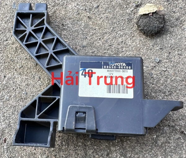 Hộp điều khiển điều hòa Toyota Hilux Tháo Xe 88650-0K400