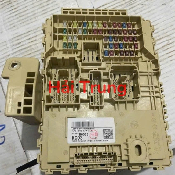 91952R0033 Hộp cầu trì trong xe Kia Carnival 2022-2025 Tháo Xe