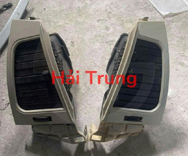 Cửa gió điều hòa Toyota Innova 2009 Tháo Xe