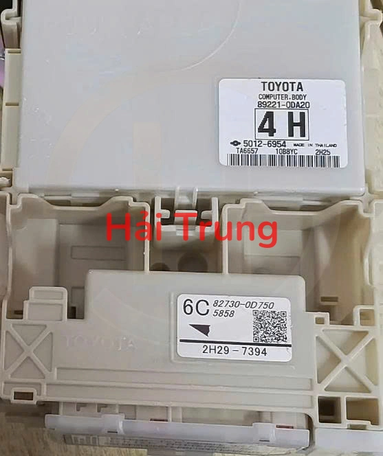 Hộp cầu trì trong xe Toyota Vios Yaris Limo Tháo Xe 892210DA20 827300D750