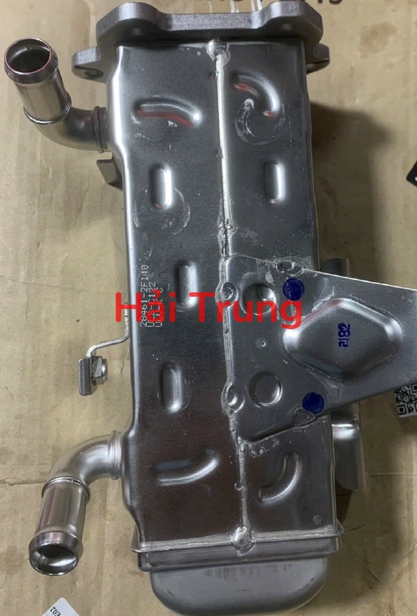Két làm mát khí thải EGR Kia Sedona 28461-2F140