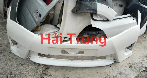 Cản trước Toyota Altis 2014-2016 Tháo Xe màu Trắng
