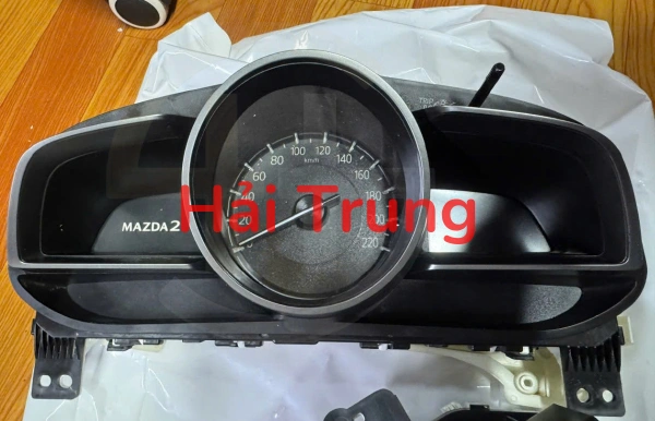 Đồng hồ táp lô Mazda 2 2022 Tháo Xe DHHA55430