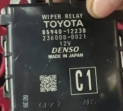 Hộp điều khiển gạt nước kính chắn gió Toyota Corolla Cross Tháo Xe 85940-12230