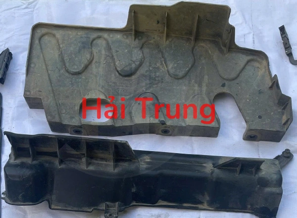 Hướng gió két nước Kia Sedona 2019 2020 Tháo Xe