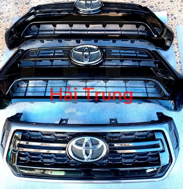 Mặt ca lăng Toyota Hilux 2 đời 2015 và 2019 Tháo Xe