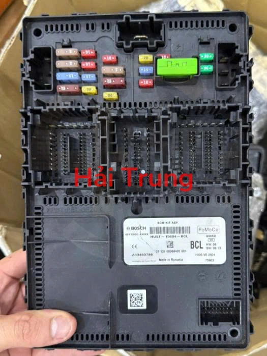 Hộp điện thân xe Body Ford Ecosport 2018-2020 Tháo Xe HU5T-15604-BCL